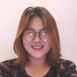 Im a lovable babysitter and fun 