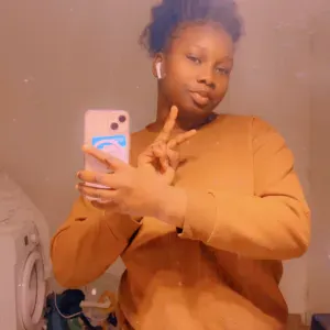 Babysitting à CHARLEVILLE-MEZIERES 