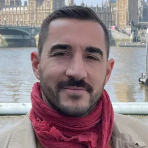 Professeur particulier contractuel dans le secondaire