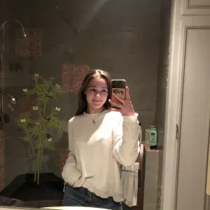 Baby-sitter expérimenter disponible le week-end