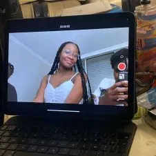 Baby-sitter à Paris 13e arrondissement 