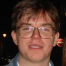 Baby-sitter débutant motivé et disponible tout l'été 