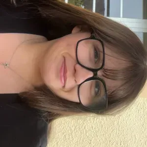 Baby-Sitter drôle et à l'écoute