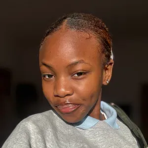 Teenage Babysitter in Nowrich 