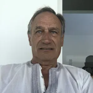 3h hebdomadaire 9-12h mardi ou mercredi