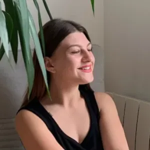 Baby-sitter expérimenté à Pau 