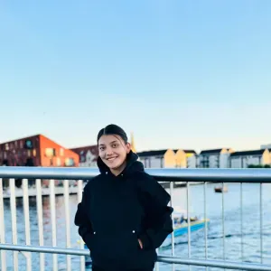 Available for baby sitting Hvidovre