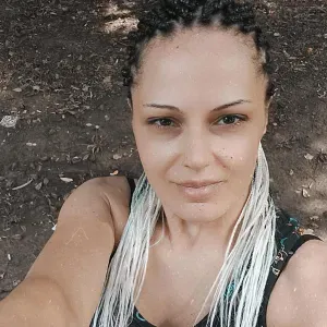 Adetta alle pulizie domestiche a Bologna,Casalecchio