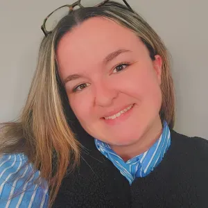 Baby-sitter sûr Guingamp et les alentours 