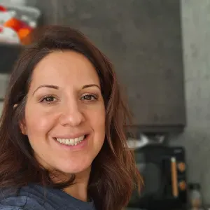 Cerco lavoro come collaboratrice domestica, badante!