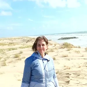  Gardes à votre domicile.Nounou ou Pet sitter 