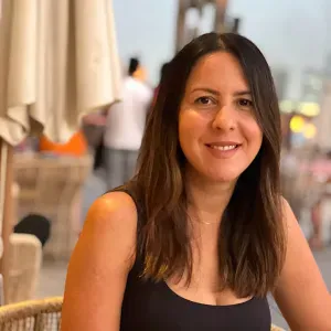 Je cherche une baby-sitter à domicile
