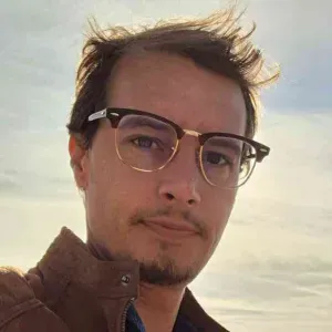 Pet siter a Lyon durant 1 ans 