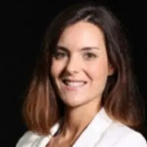 Oferta de emprego para uma empregada de limpeza em Vila F...