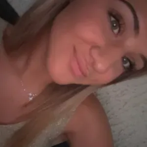 Baby sitter à hyeres les palmiers 