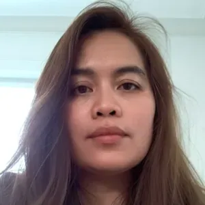 Experienced Housekeeper | 10+ Ye