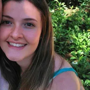 Recherche baby-sitter - garde d'enfants à Castagnola