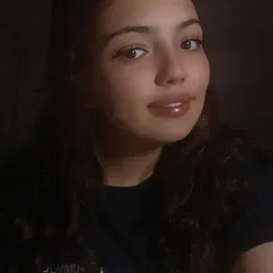 Baby-sitter ( trois ans d'expérience)