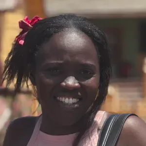 Je recherche une babysitter 