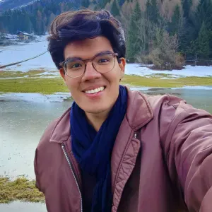 Addetta alle pulizie a Udine con grande attenzione 