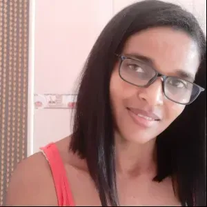 Empregada de Limpeza e babysitter