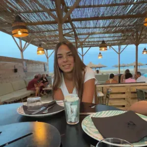 Babysitting et aide aux devoirs – disponible sur Narbonnes