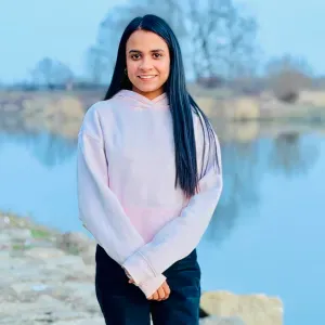 Responseble cleaner in housekeeping and deep clean