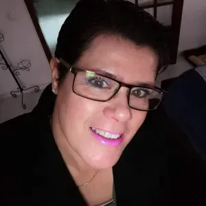 Cuido de cães ou levo a passear