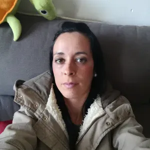 Soy amable responsable y de fiar carnet coche propio