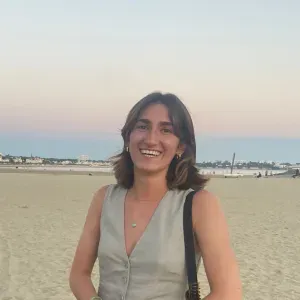 babysitteur sur Bordeaux, étudiante en prépa A/L