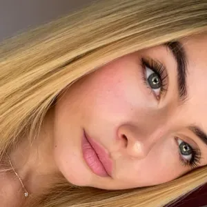 Baby-sitter expérimenté à La Rochelle 