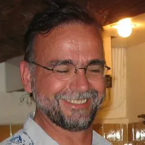 Je recherche une personne pour faire le ménage chez moi.