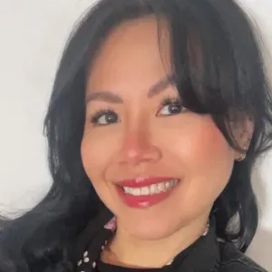 Warm and Trustworthy Nanny in Lisbon!