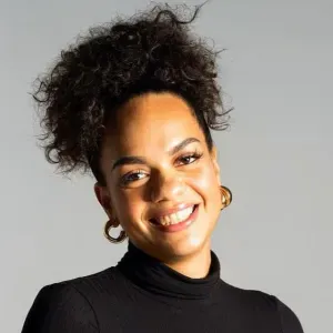 Experienced English Nanny in Paris | Tutor and Teacher 