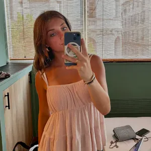 Baby-sitter expérimenté à Douvaine