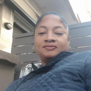 Badante Amorevole referenziata con 3 anni di esperienza"