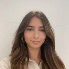 ¡Hola! Soy Ane y busco trabajo como niñera