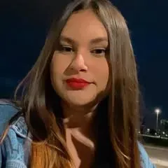 baby-sitter et premiers secours disponibles