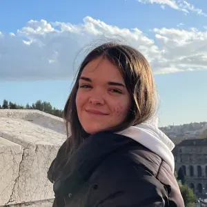 ¡Amable, puntual y con experiencia!Tu niñera ideal en Madrid