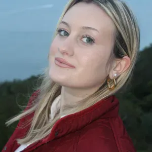 Babysitter Setúbal, part-time com alguma experiência 