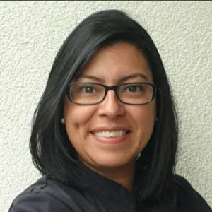 Buscas experiencia y buen cuidado para tus hijos, Contáctame