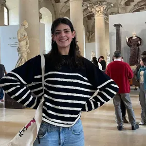 Baby-sitter disponível em Sintra, Cascais e Estoril