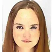 étudiante en deuxième année d'histoire qui aide aux devoirs