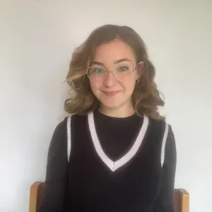 Femme entretien du linge et couture 