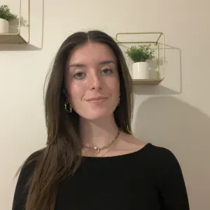 Baby-sitter expérimentée à Mayenne!