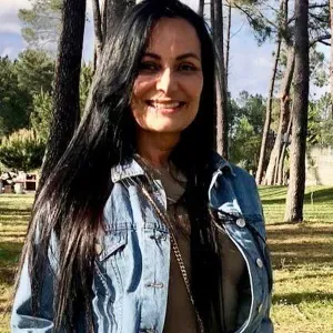 Empregada de limpeza domestica