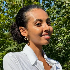 Étudiante et Baby-sitter à Paris  