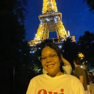 Babysitting à Paris par le weekend ou vacances d'été 