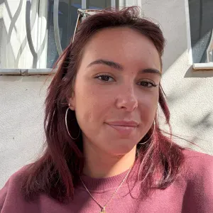 Garde d'enfants disponible du matin au soir 