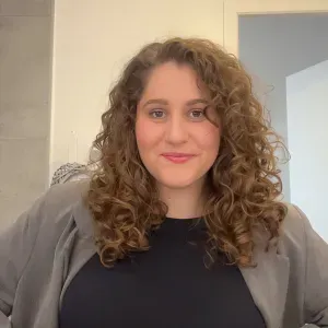 Baby-sitter expérimentée (ponctuellement ou régulièrement) 